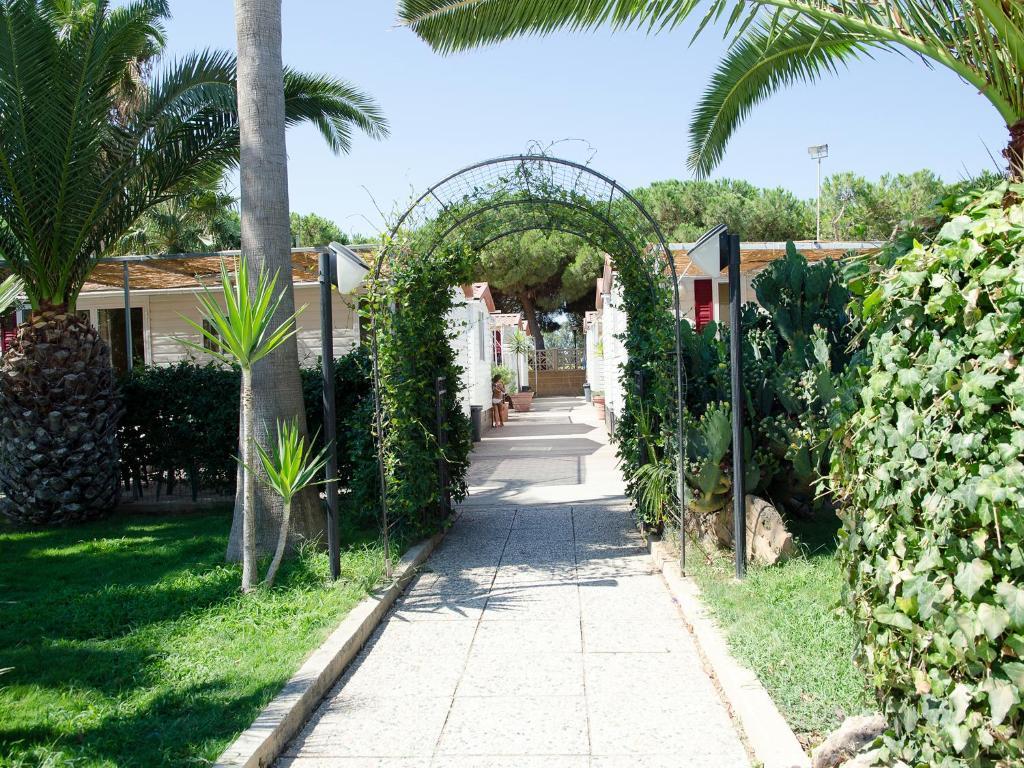 Kamemi Village&Camping Ribera Bagian luar foto