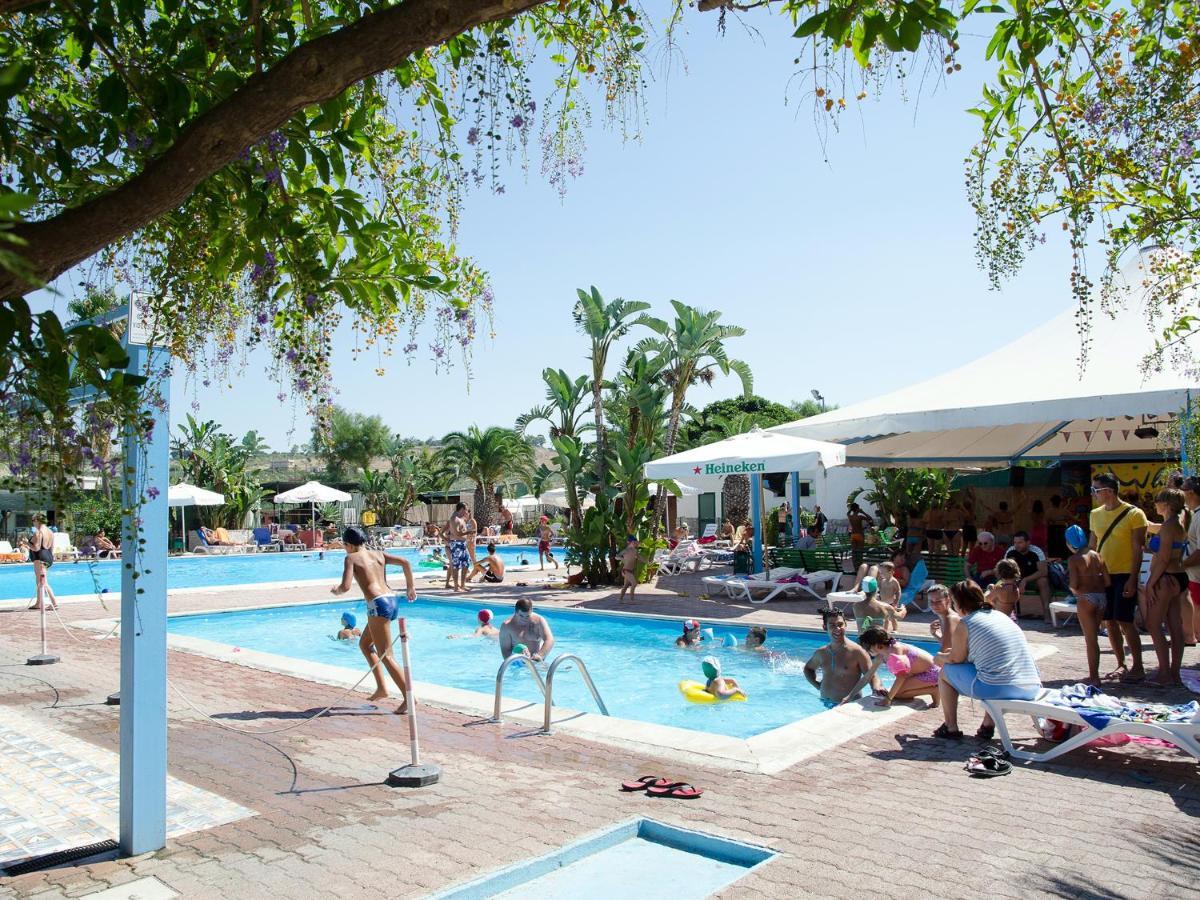 Kamemi Village&Camping Ribera Bagian luar foto